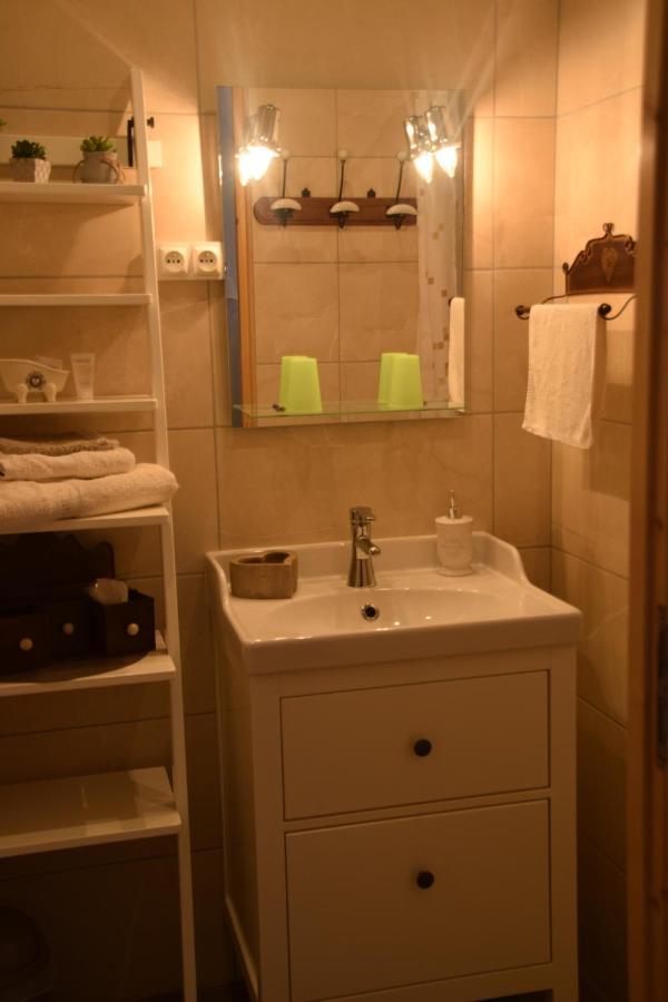 Au Coeur De La Lys Bed & Breakfast Merville  Bagian luar foto